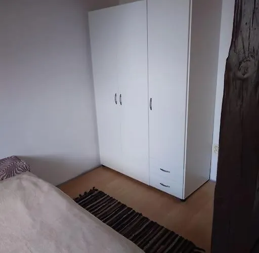 Zukalka 2kk Apartamento *